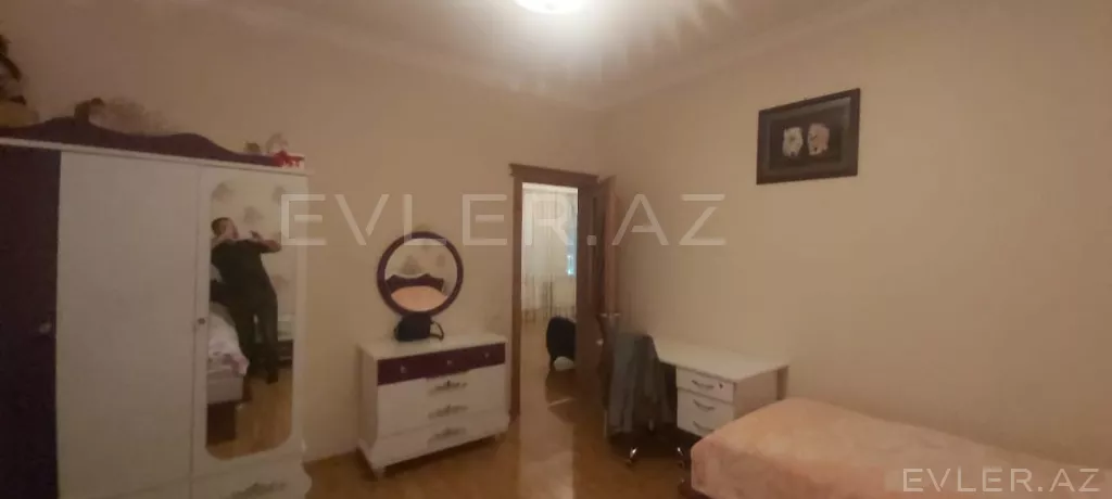 Satılır, həyət evi/villa