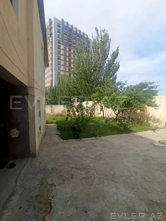 Satılır, həyət evi/villa