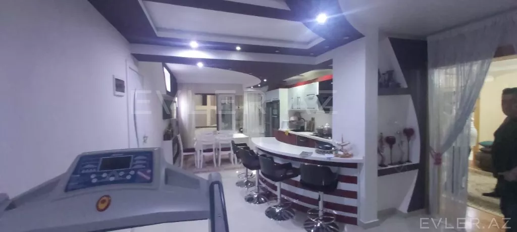 Satılır, həyət evi/villa