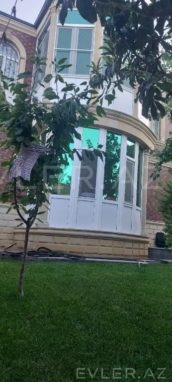 Satılır, həyət evi/villa