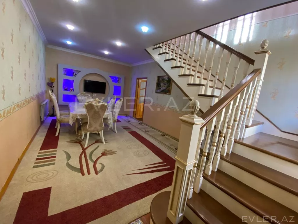 Satılır, həyət evi/villa