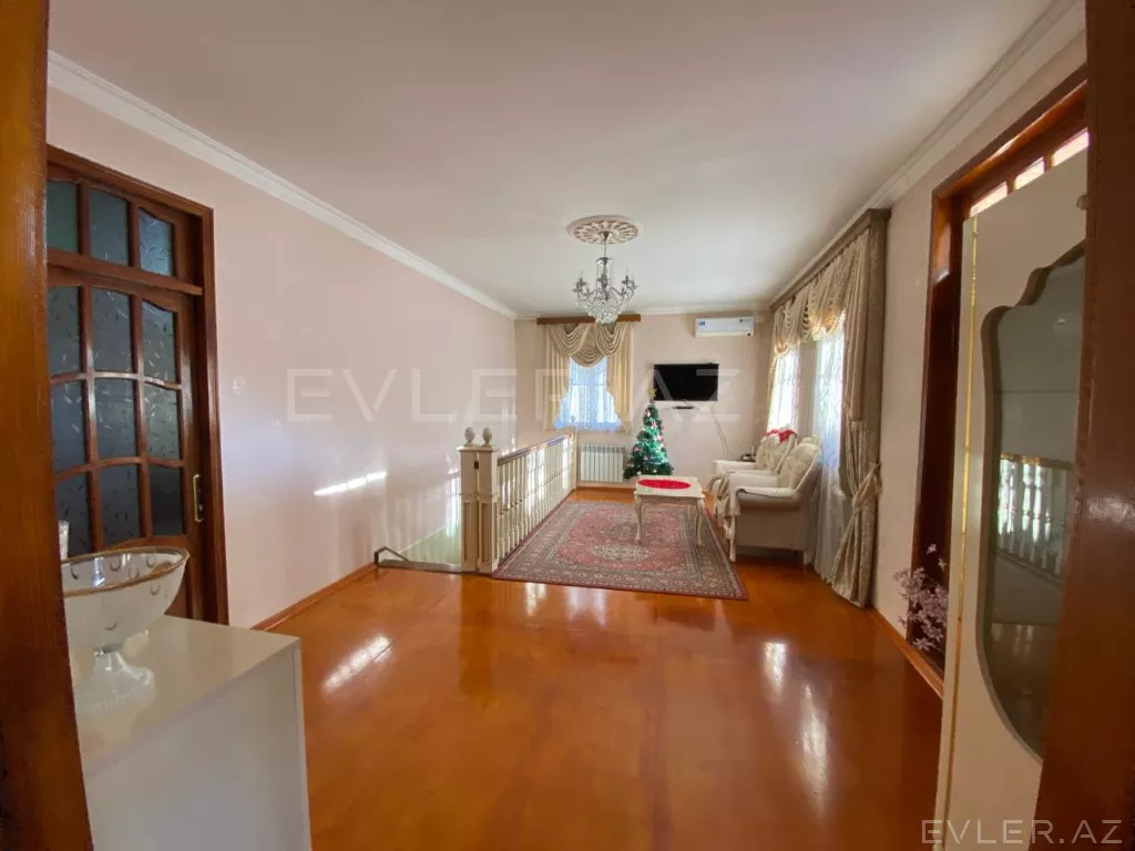 Satılır, həyət evi/villa