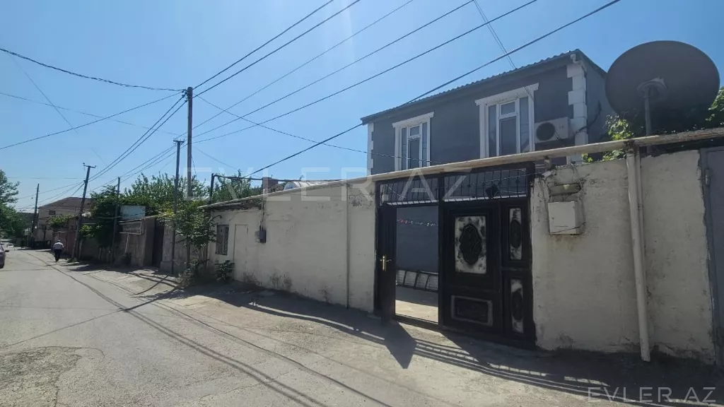 Satılır, həyət evi/villa