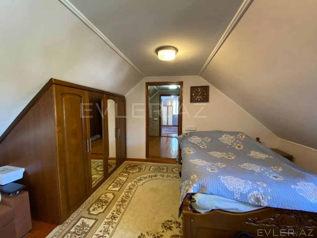 Satılır, həyət evi/villa