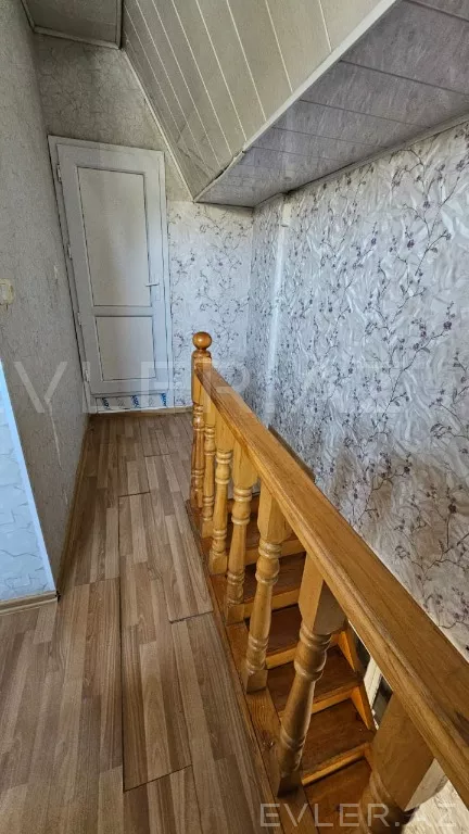 Satılır, həyət evi/villa