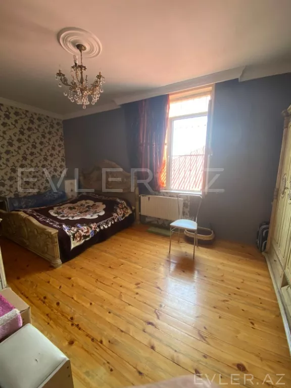 Satılır, həyət evi/villa