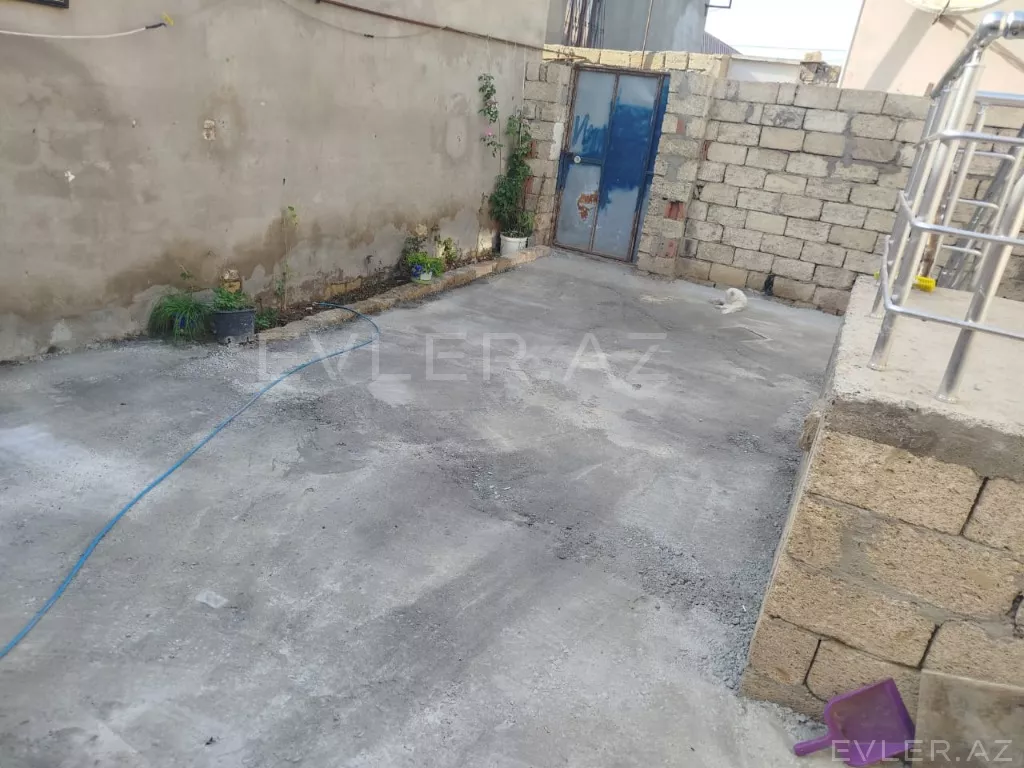 Satılır, həyət evi/villa