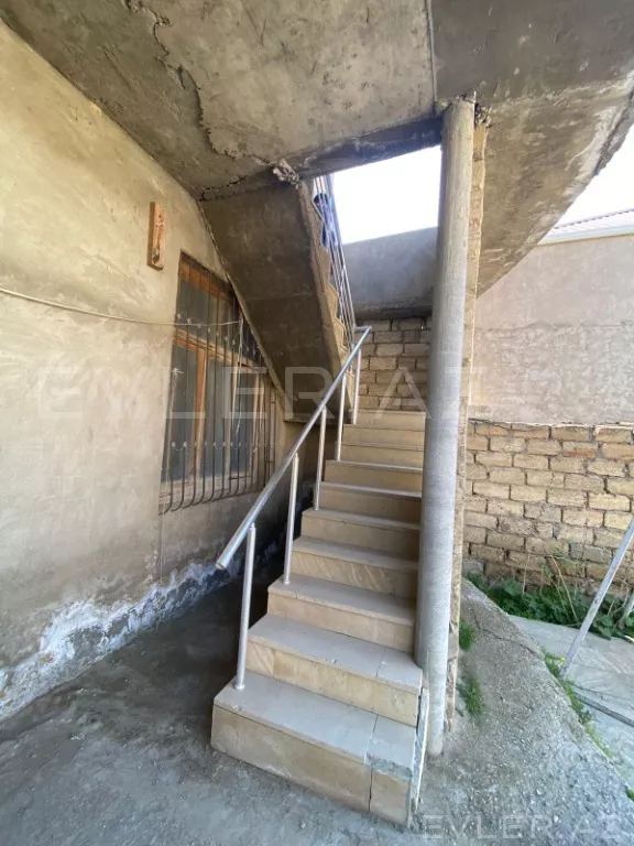 Satılır, həyət evi/villa