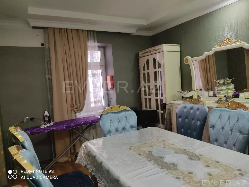 Satılır, həyət evi/villa