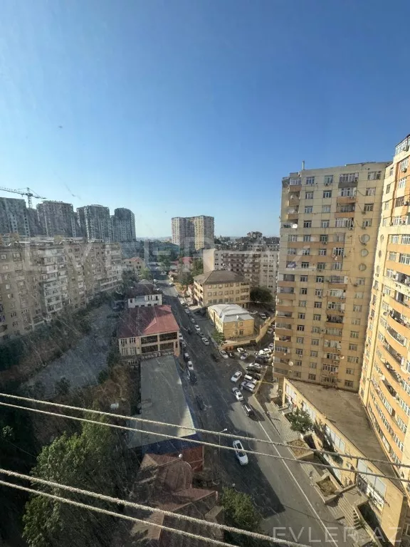 Satılır, yeni tikili