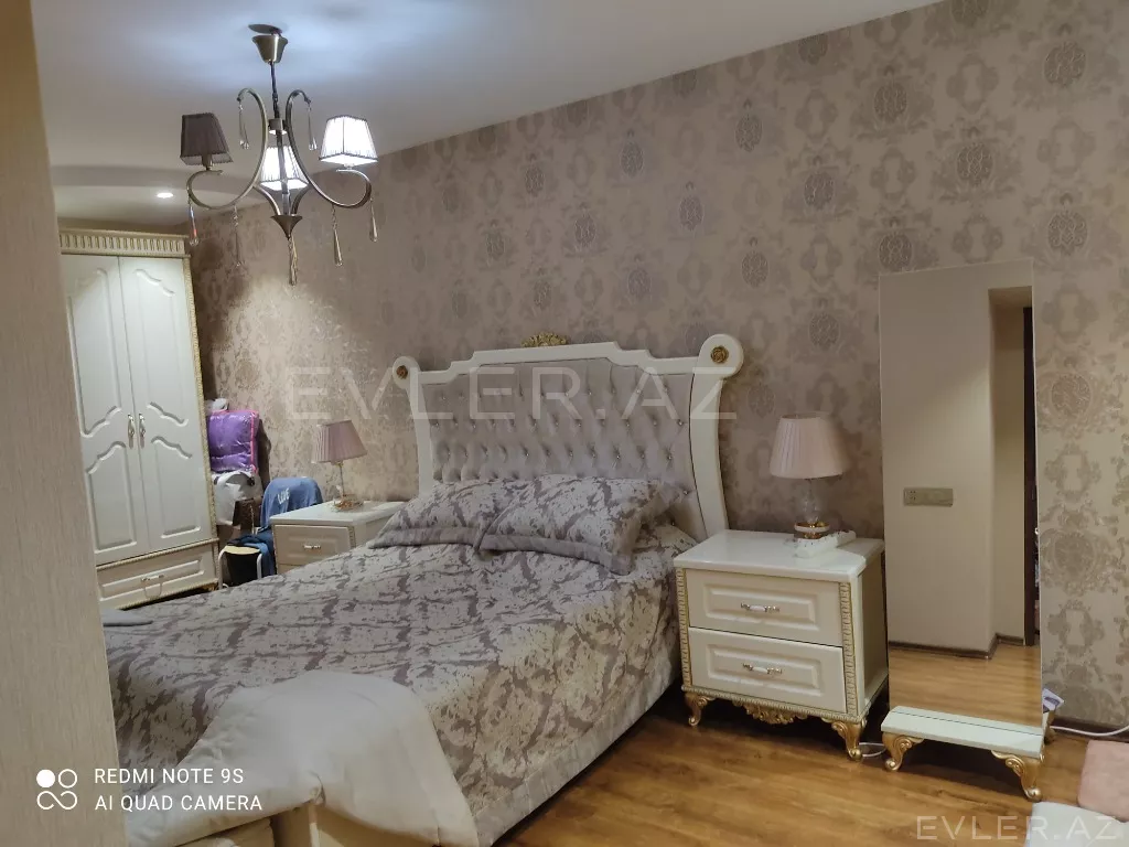 Satılır, həyət evi/villa
