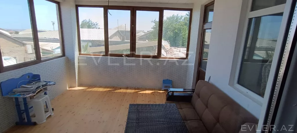 Satılır, həyət evi/villa