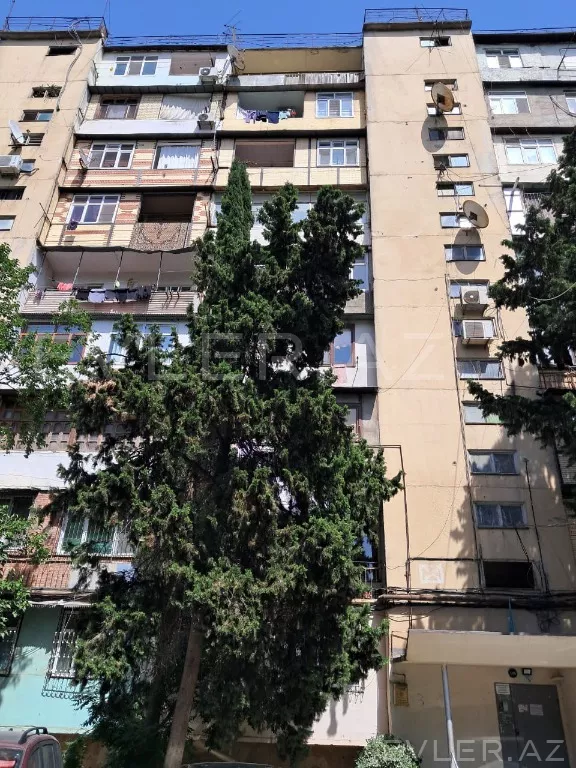 Satılır, köhnə tikili