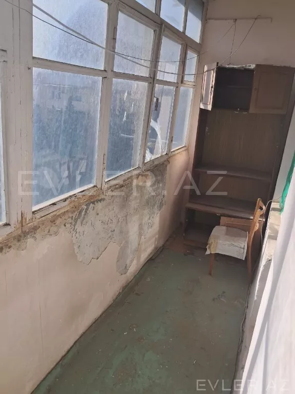 Satılır, köhnə tikili