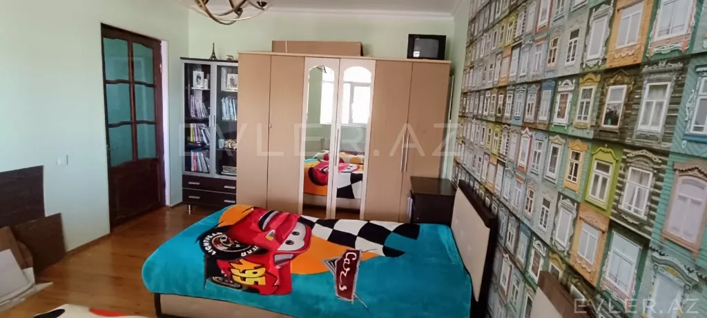 Satılır, həyət evi/villa