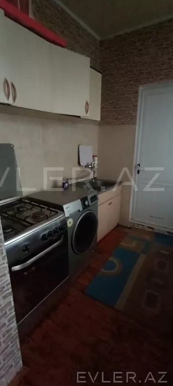Satılır, həyət evi/villa