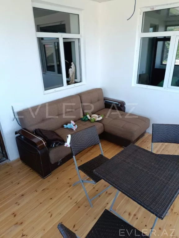 Satılır, həyət evi/villa