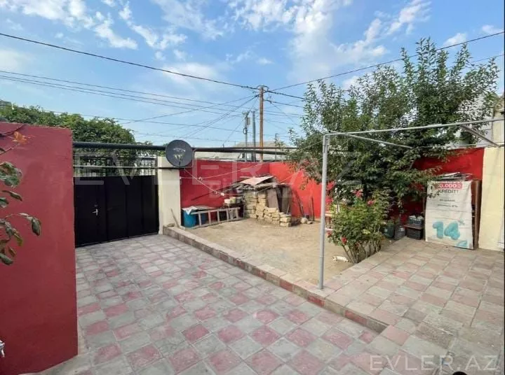 Satılır, həyət evi/villa