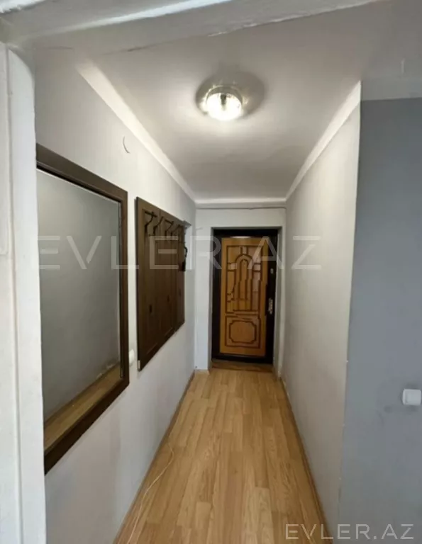 Satılır, köhnə tikili