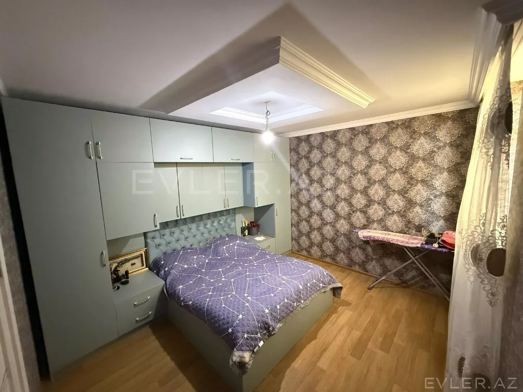 Satılır, həyət evi/villa