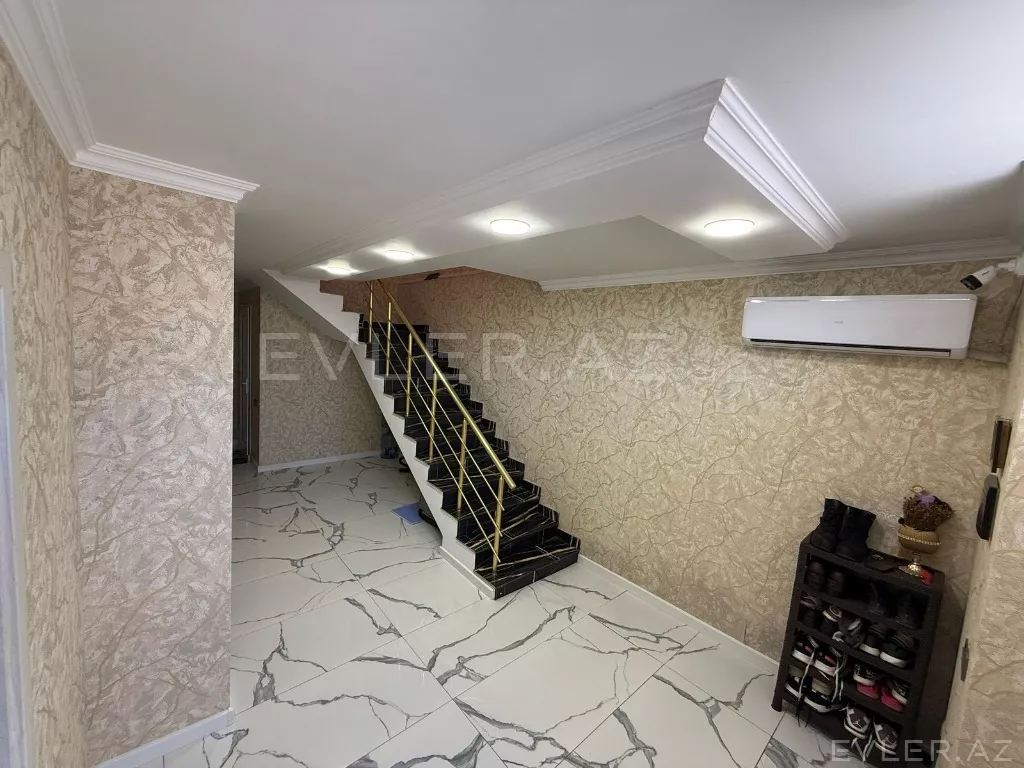Satılır, həyət evi/villa