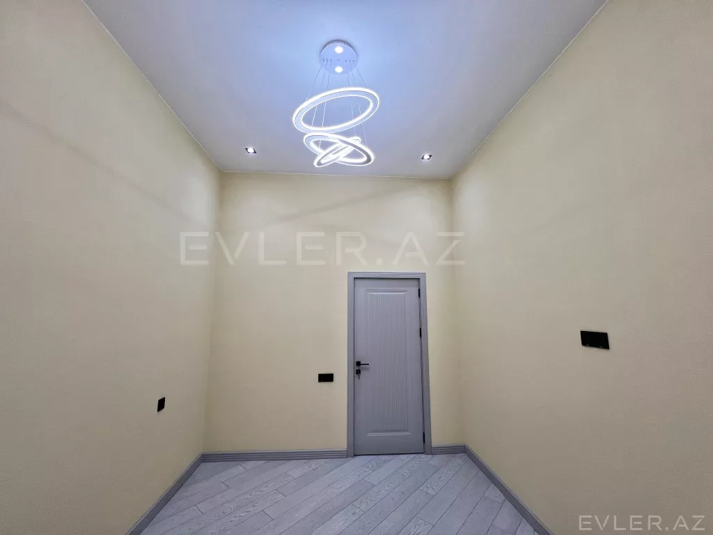 Satılır, həyət evi/villa