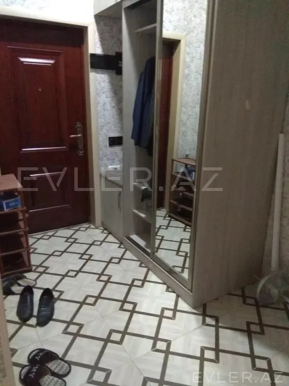 Satılır, yeni tikili