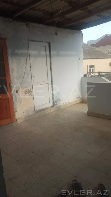 Satılır, həyət evi/villa