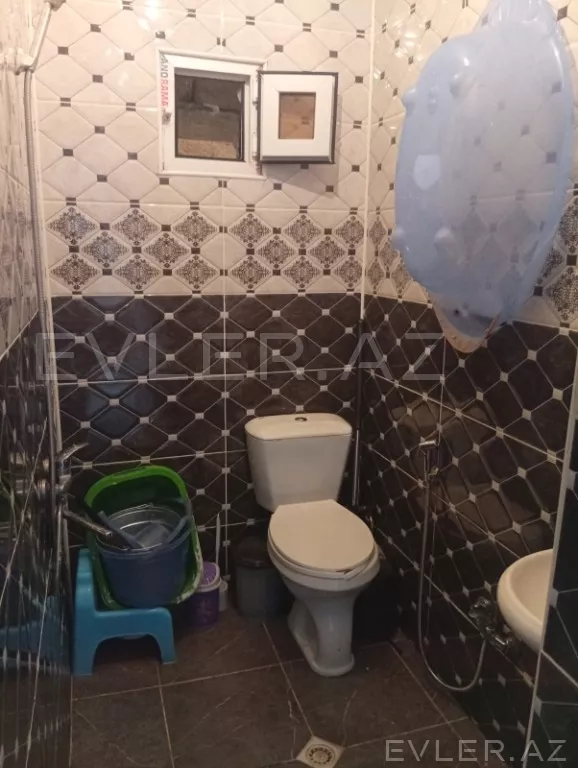 Satılır, həyət evi/villa