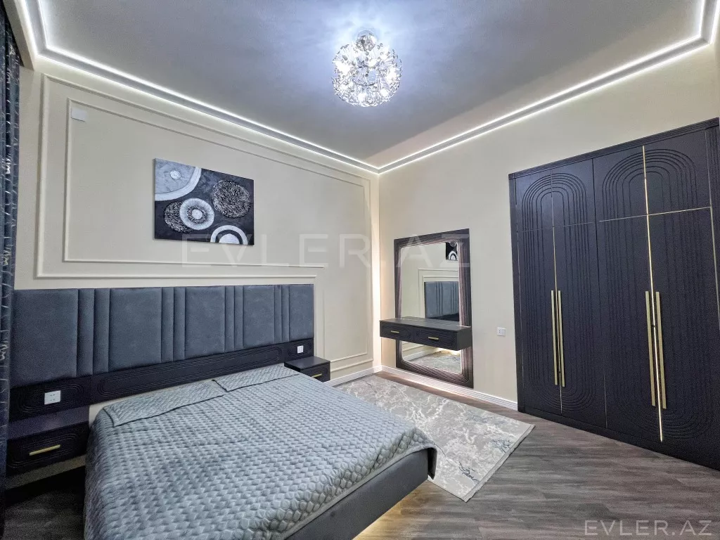 Satılır, həyət evi/villa