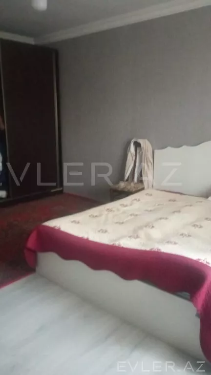 Satılır, həyət evi/villa