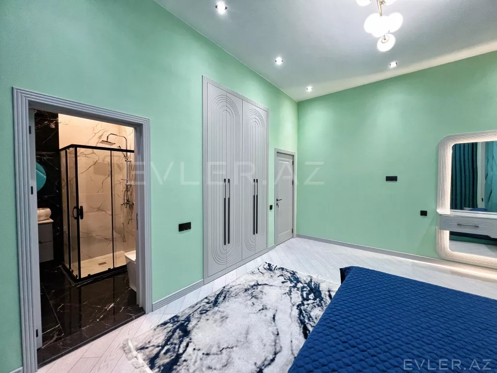 Satılır, həyət evi/villa