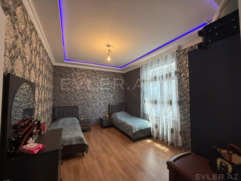 Satılır, həyət evi/villa