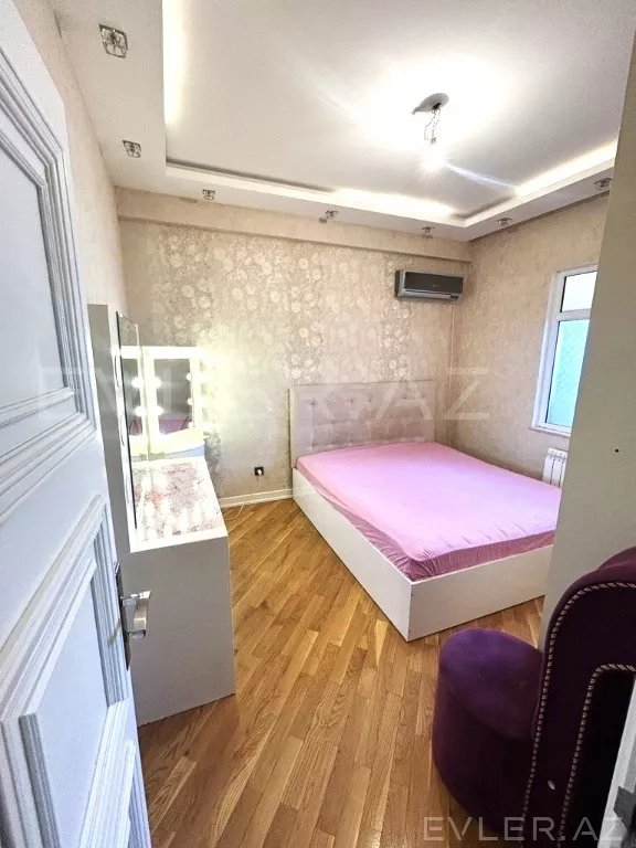 Satılır, yeni tikili