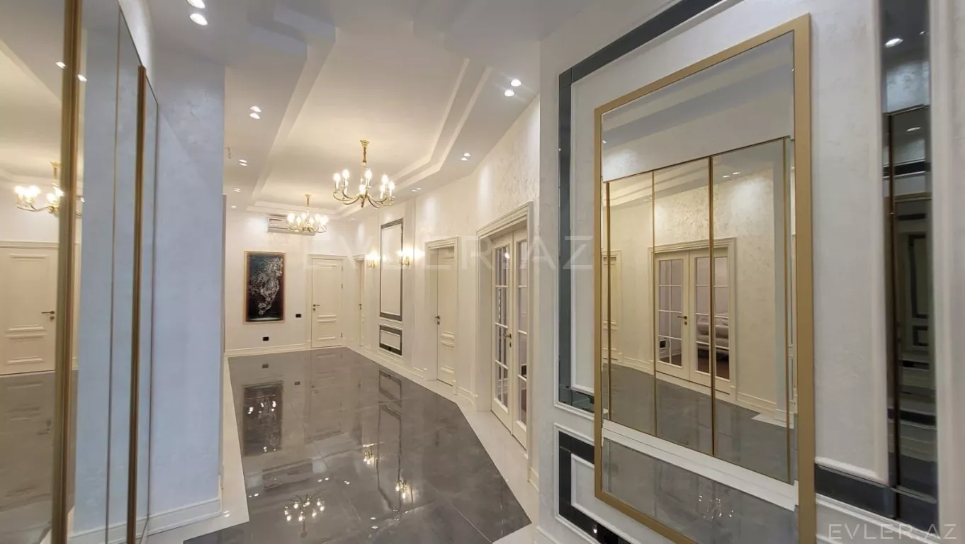 Satılır, həyət evi/villa