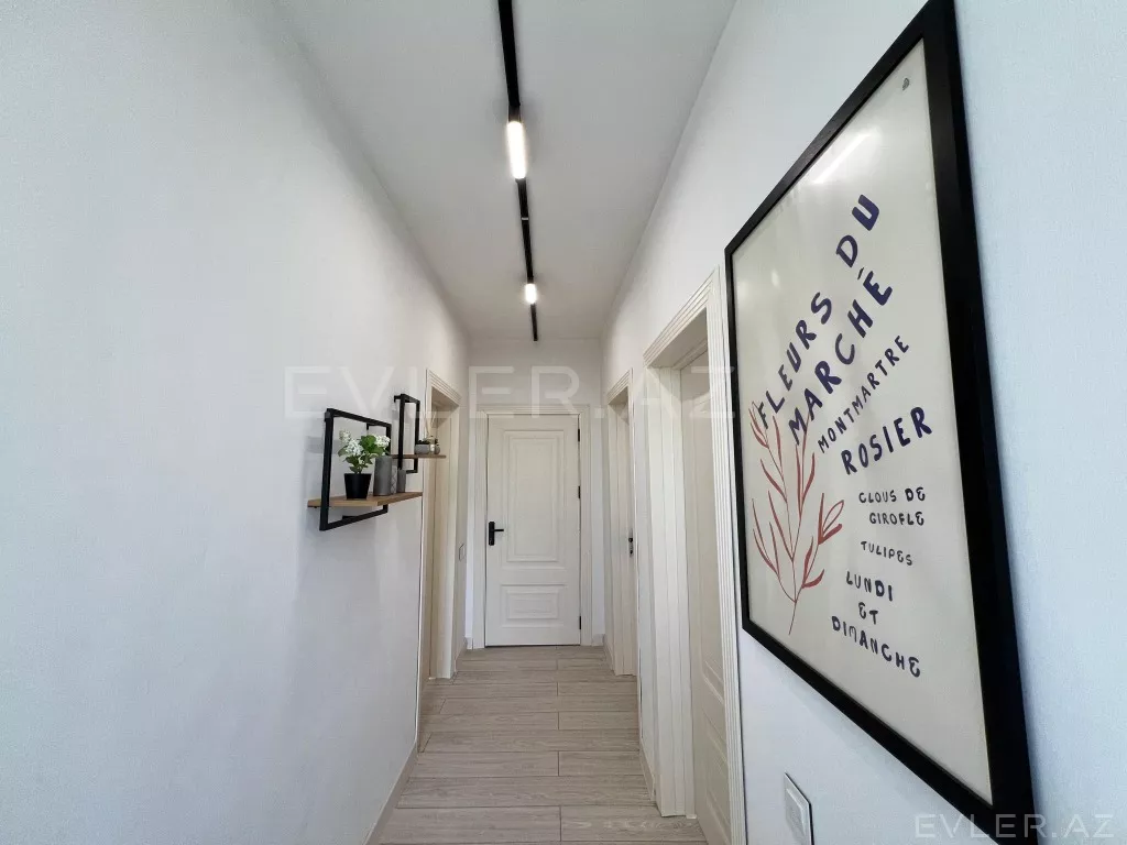 Satılır, həyət evi/villa