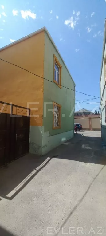 Satılır, həyət evi/villa