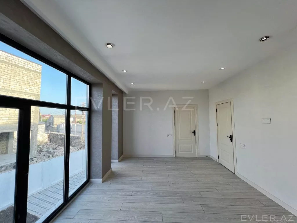 Satılır, həyət evi/villa