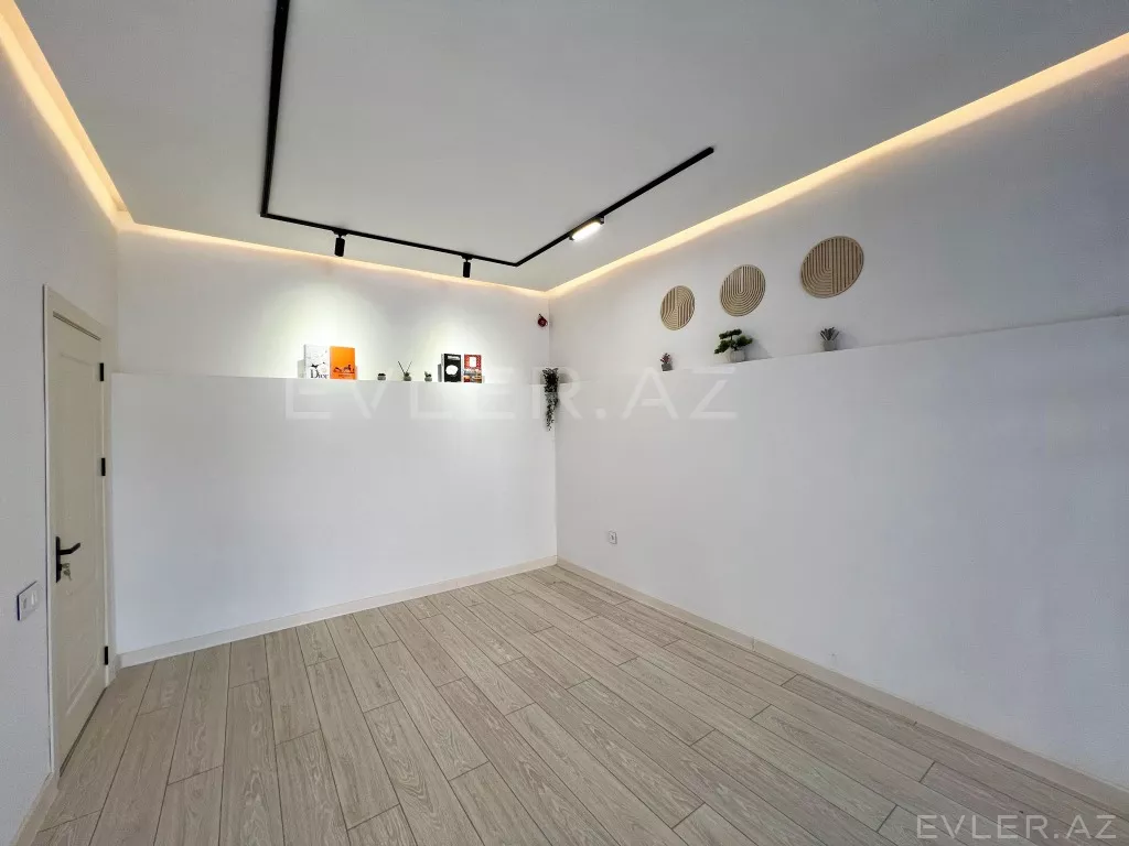 Satılır, həyət evi/villa