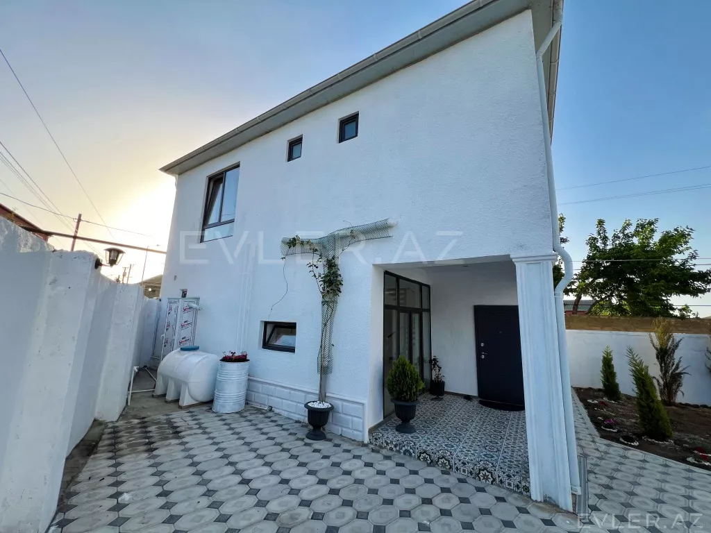 Satılır, həyət evi/villa