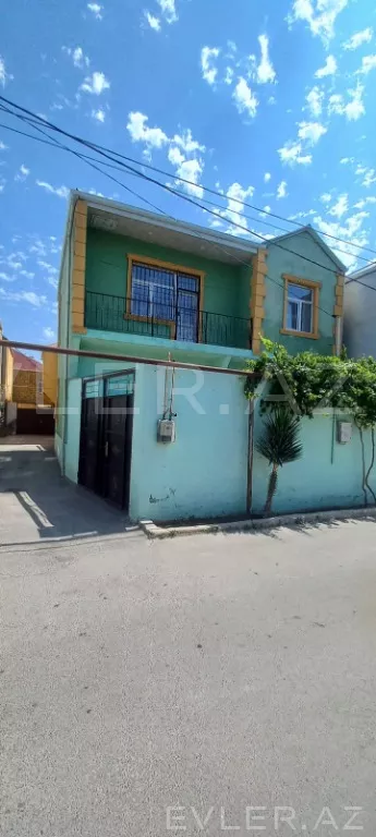 Satılır, həyət evi/villa