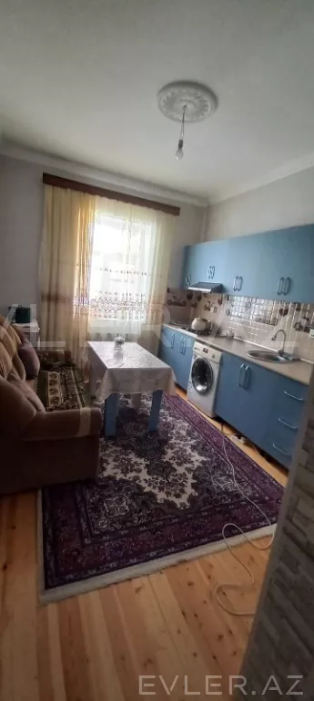 Satılır, həyət evi/villa
