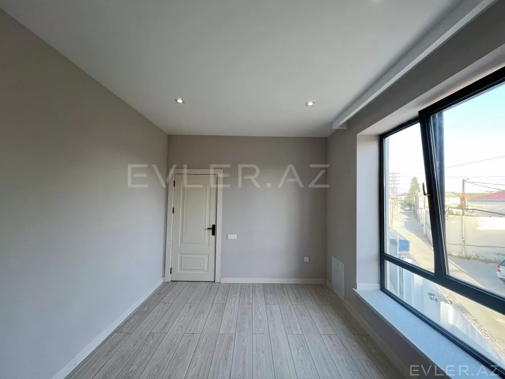 Satılır, həyət evi/villa