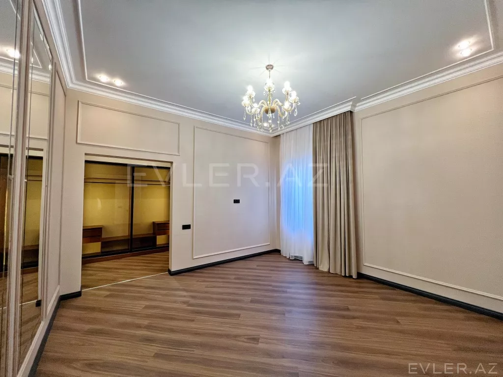 Satılır, həyət evi/villa