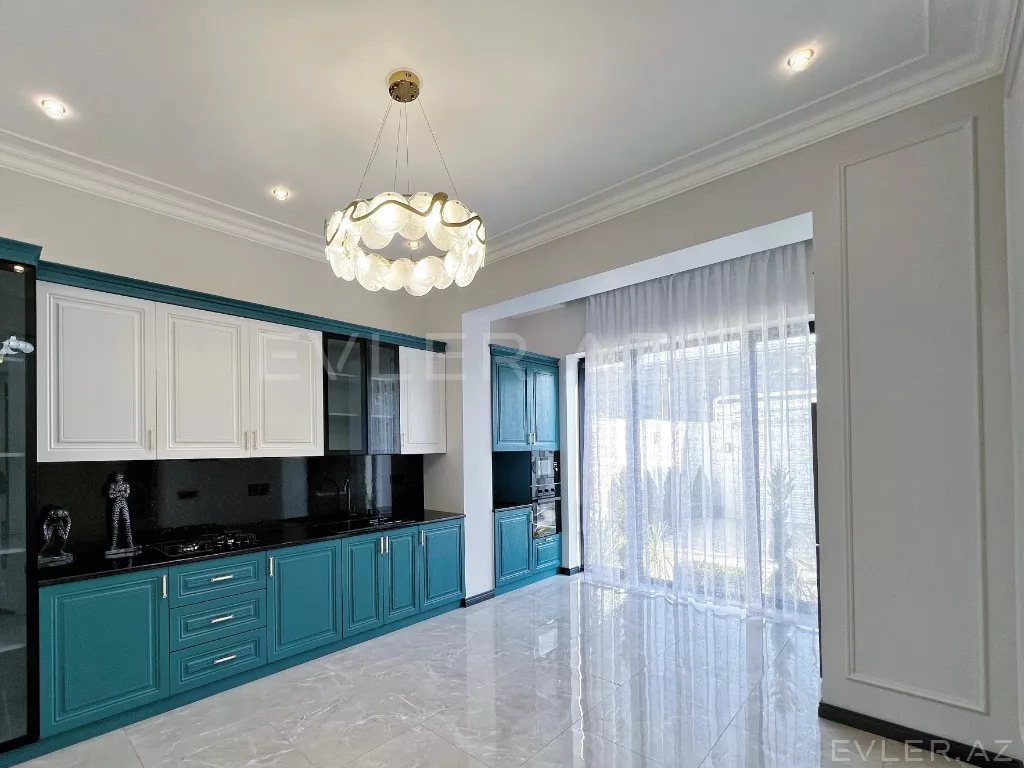 Satılır, həyət evi/villa