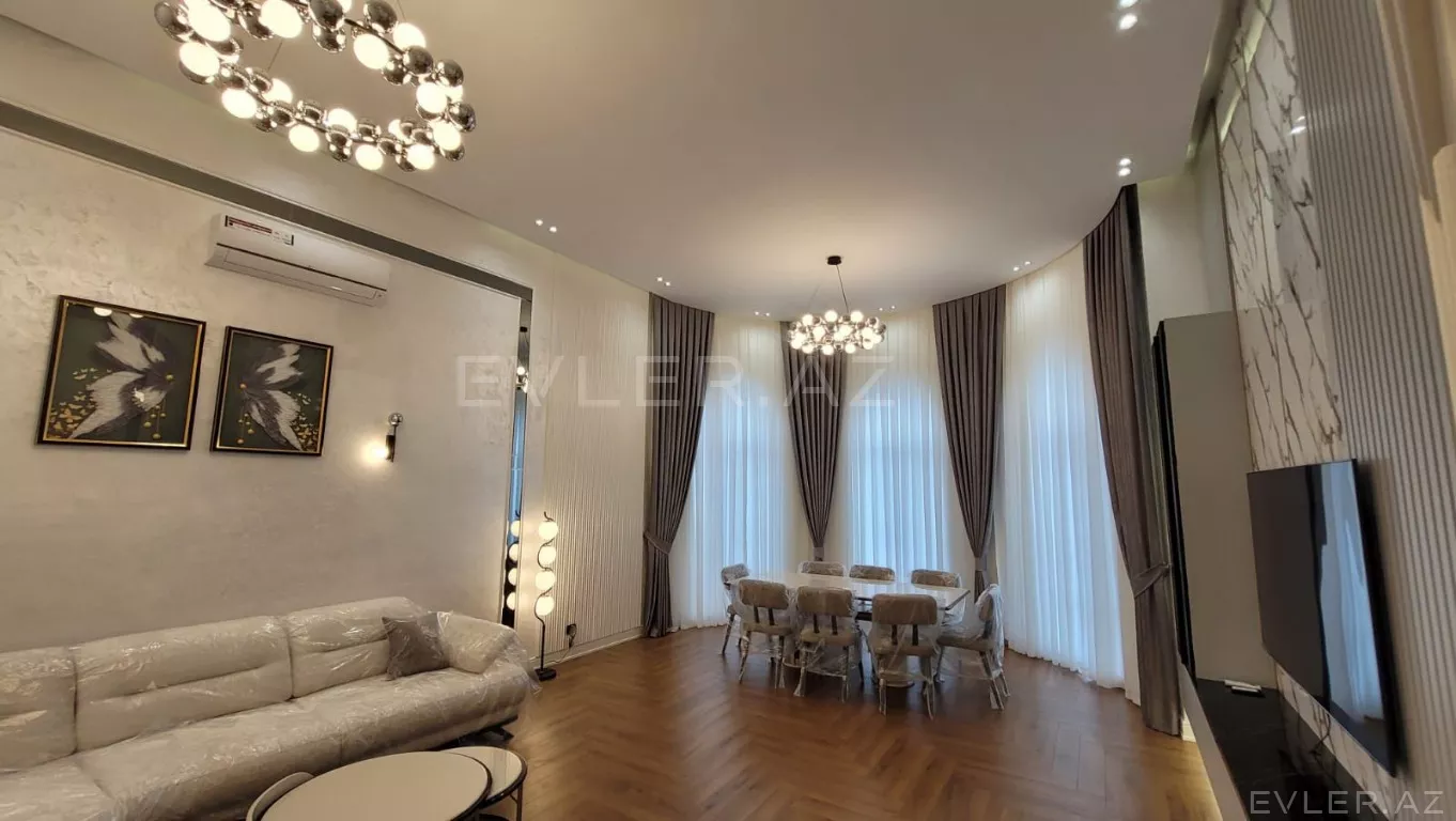 Satılır, həyət evi/villa