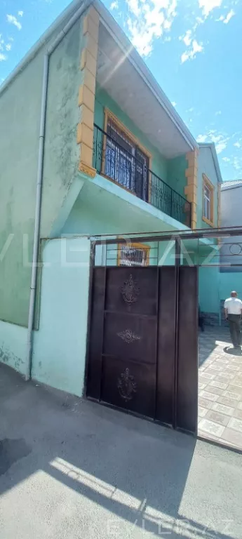 Satılır, həyət evi/villa