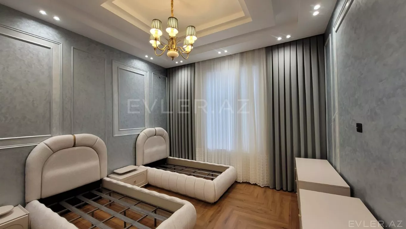 Satılır, həyət evi/villa