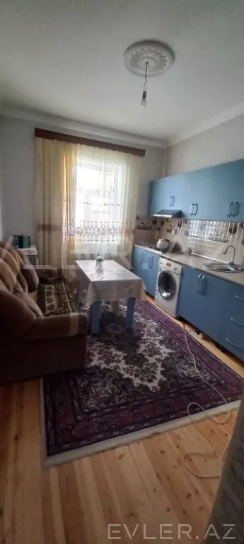 Satılır, həyət evi/villa