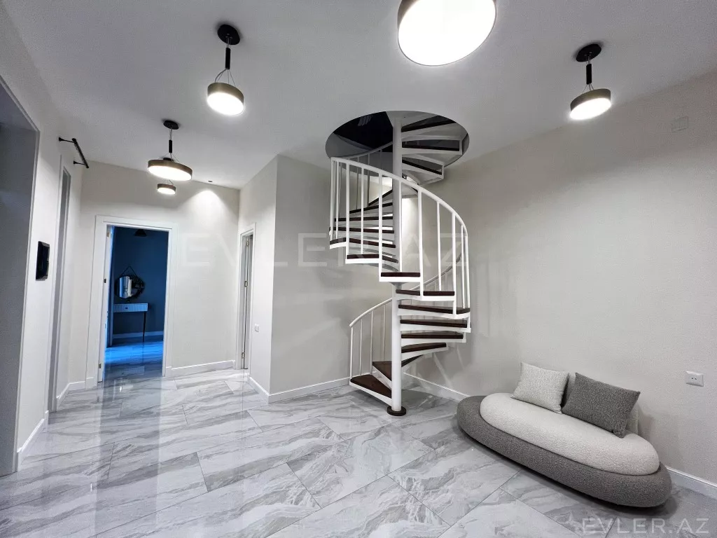 Satılır, həyət evi/villa